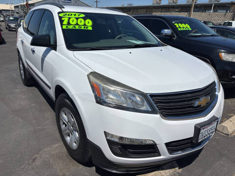 2017 Chevrolet Traverse for sale at Neri's Auto Sales in Sanger CA