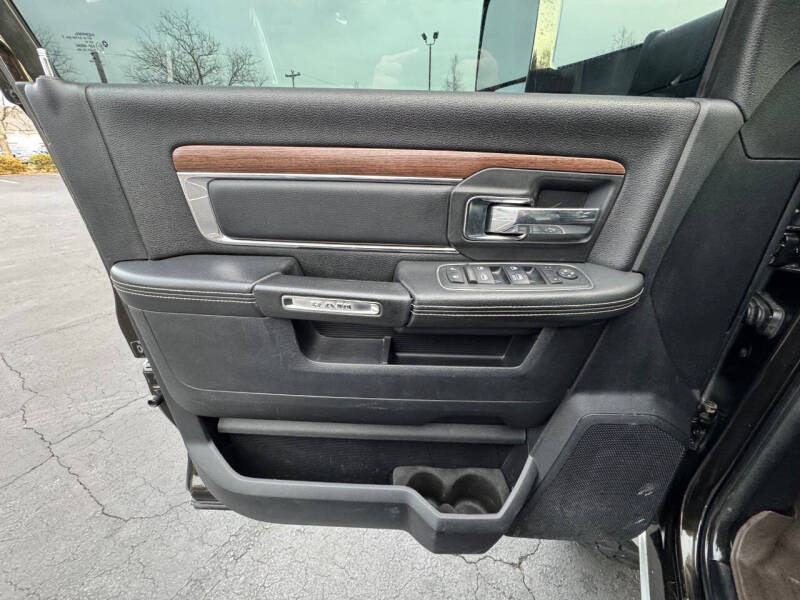 2014 RAM 3500 Laramie