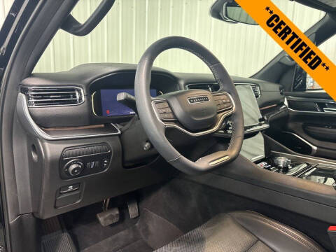 2023 Jeep Wagoneer