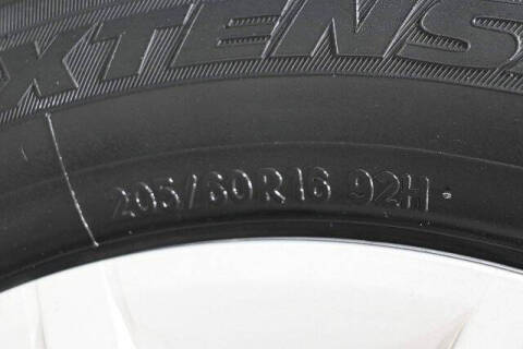 2013 Toyota Prius v Three