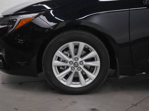 2025 Toyota Corolla Hatchback SE