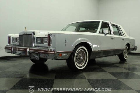 1984 Lincoln Town Car