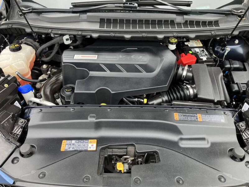 2019 Ford Edge ST