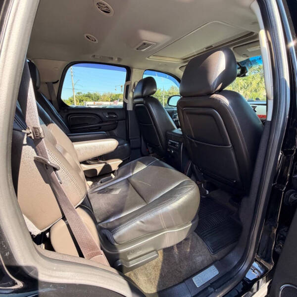 2013 Cadillac Escalade Luxury