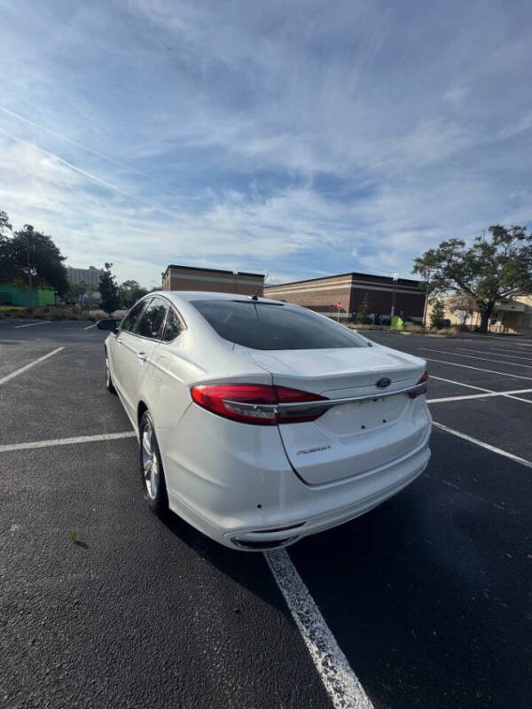 2018 Ford Fusion SE