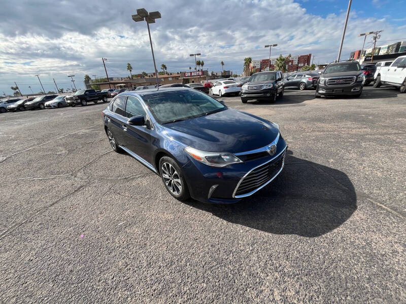 2017 Toyota Avalon XLE