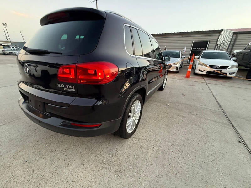 2013 Volkswagen Tiguan SE 4Motion