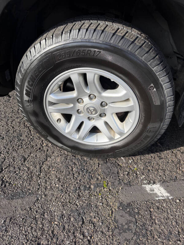 2013 Toyota 4Runner SR5