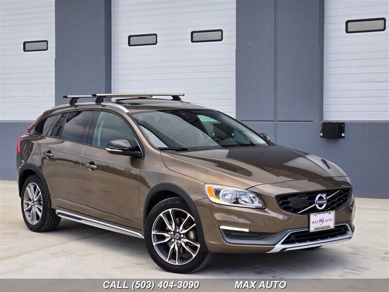 2016 Volvo V60 Cross Country T5