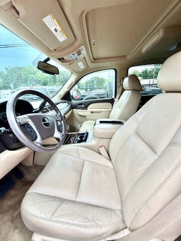 2011 GMC Yukon Denali