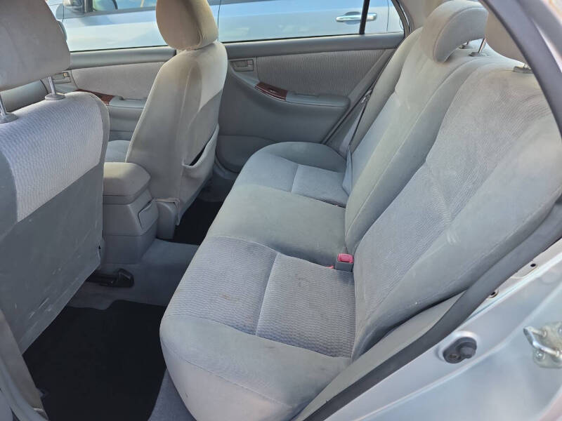 2006 Toyota Corolla LE