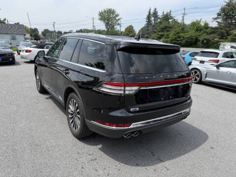 2023 Lincoln Aviator Standard