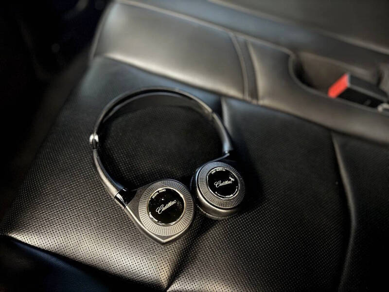 2019 Cadillac Escalade Platinum