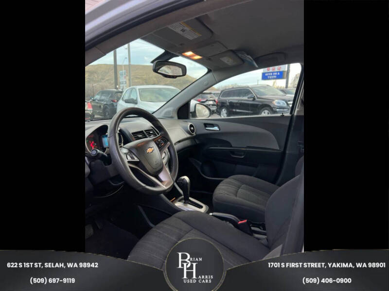 2015 Chevrolet Sonic LT Auto