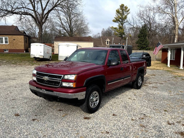 2006 Chevrolet Silverado 1500 for sale at Big Iron Auto LLC in Cape Girardeau, MO