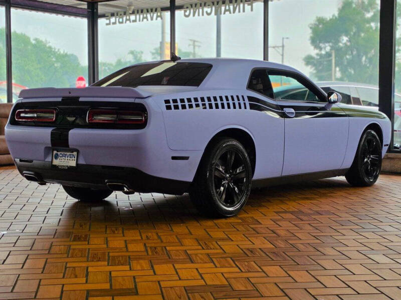 2019 Dodge Challenger SXT