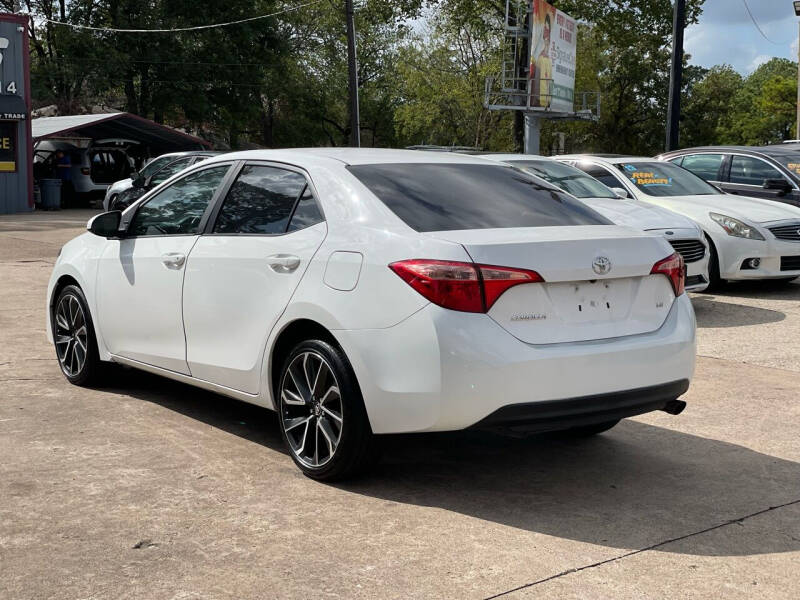 2018 Toyota Corolla LE