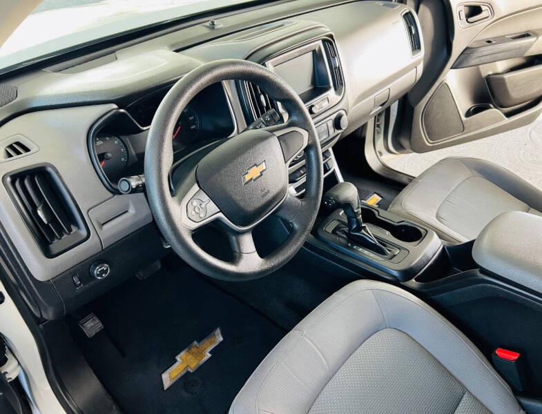 2018 Chevrolet Colorado Work Truck photo 15