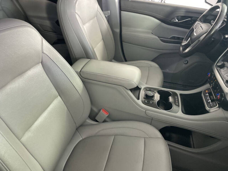 2020 GMC Acadia SLT