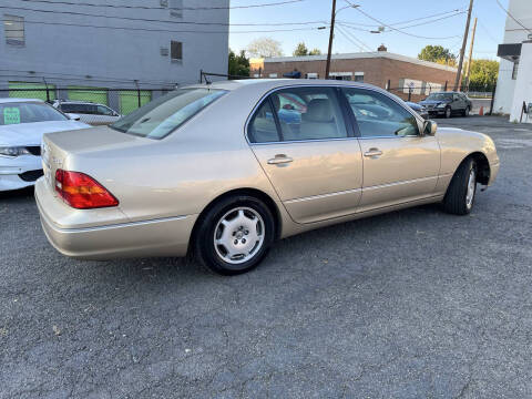 2002 Lexus LS 430