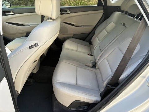 2018 Hyundai Tucson SE