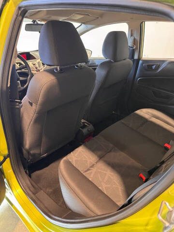 2013 Ford Fiesta SE