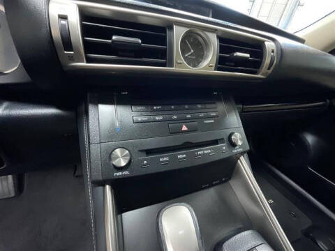2015 Lexus IS 250
