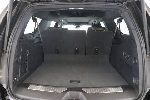 2025 Chevrolet Suburban RST