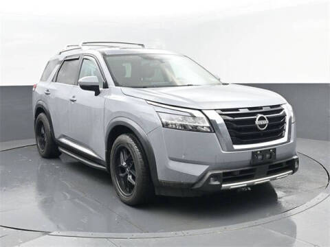 2022 Nissan Pathfinder Platinum