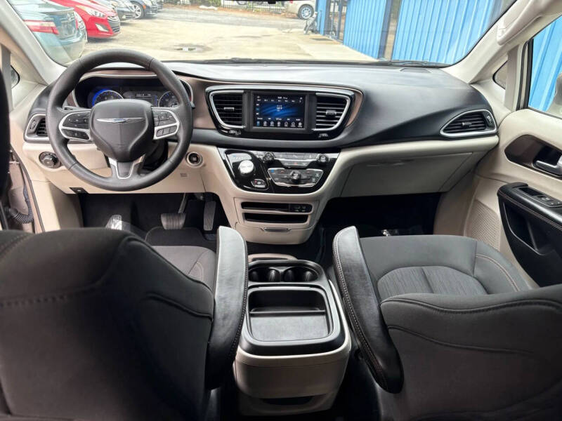 2018 Chrysler Pacifica Touring Plus