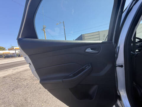 2015 Ford Focus SE