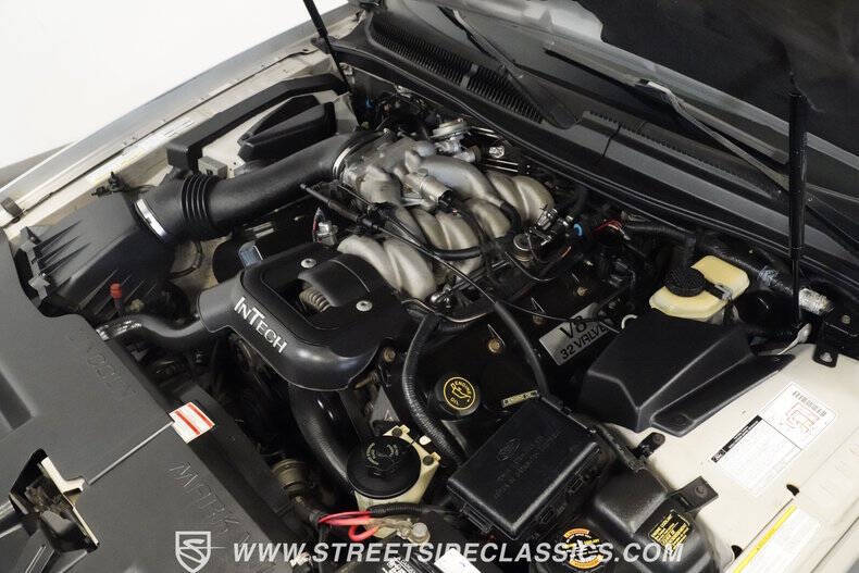 1997 Lincoln Mark VIII