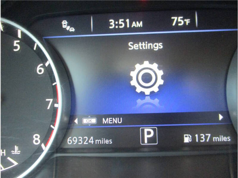 2017 Nissan Maxima Platinum