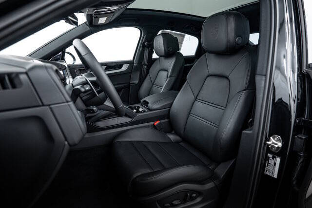 2026 Porsche Cayenne S Coupe