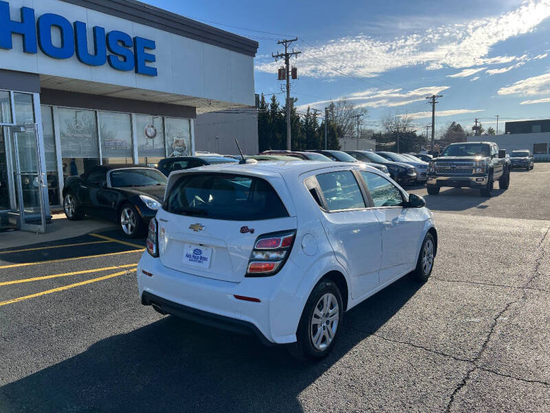 2017 Chevrolet Sonic LT Auto Fleet