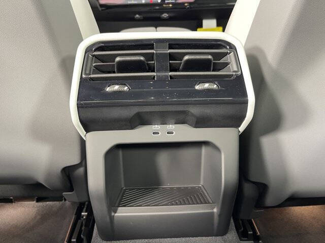 2026 BMW i5 eDrive40