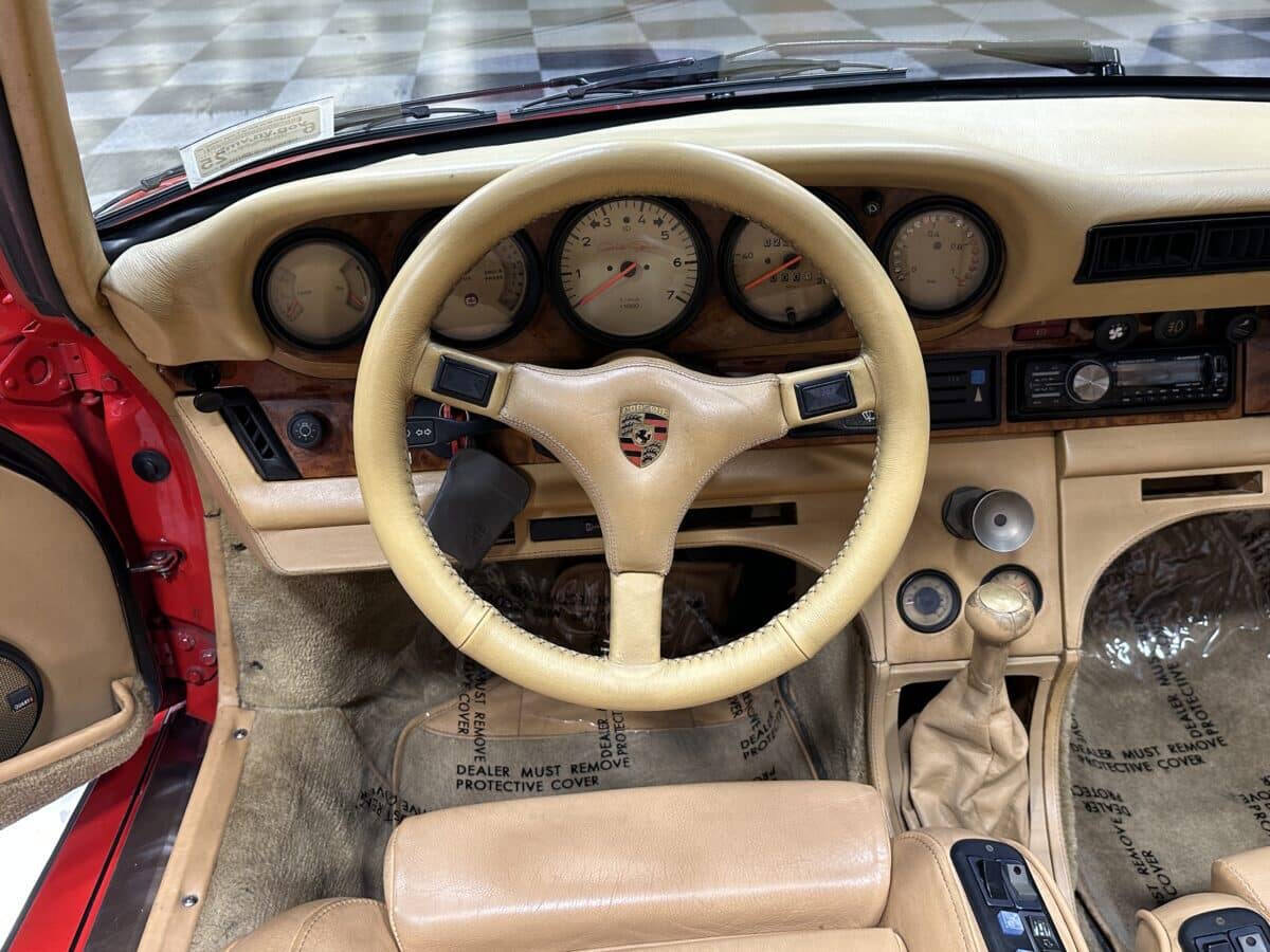 1985 Porsche 930 12