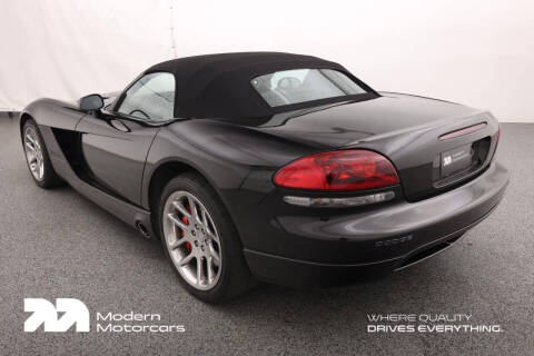 2004 Dodge Viper SRT-10