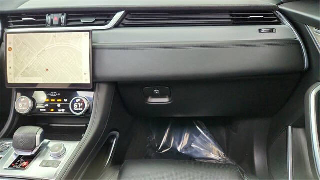 2022 Jaguar F-PACE SVR