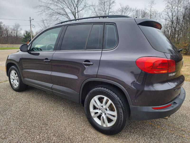 2016 Volkswagen Tiguan SE photo 13