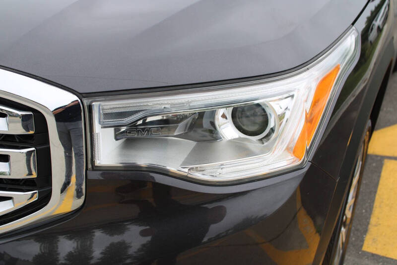 2019 GMC Acadia SLE-2