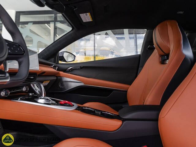2025 Lotus Emira V6 Base
