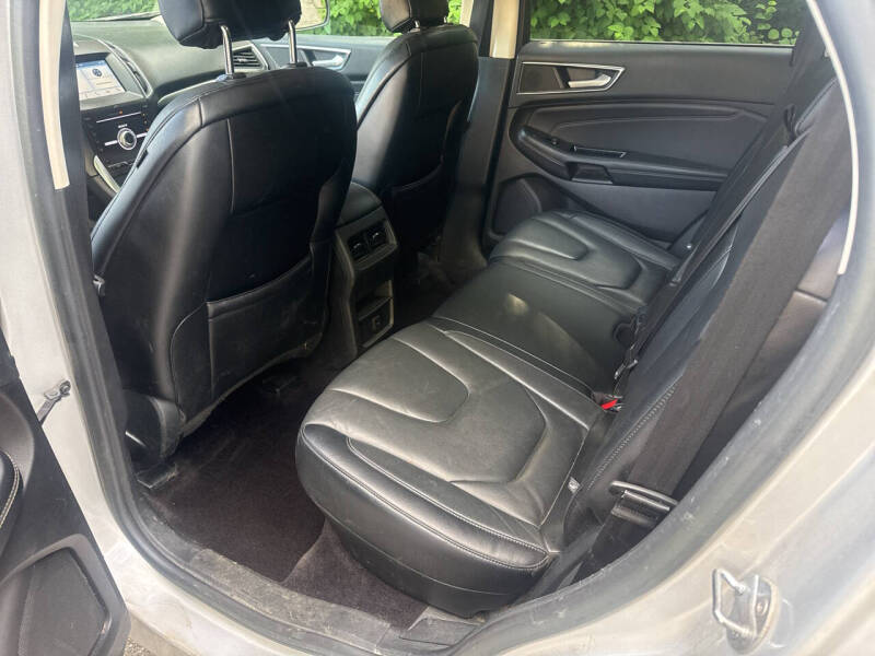 2017 Ford Edge Titanium