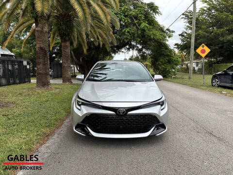 2025 Toyota Corolla Hatchback SE