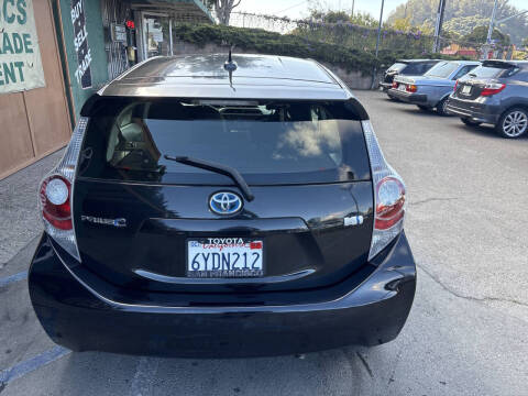 2012 Toyota Prius c