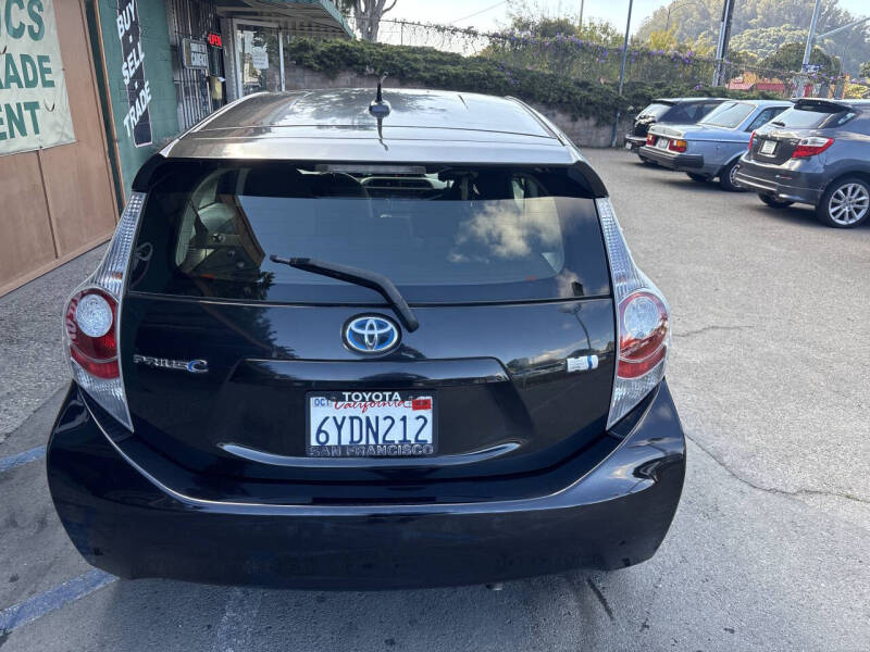 2012 Toyota Prius c