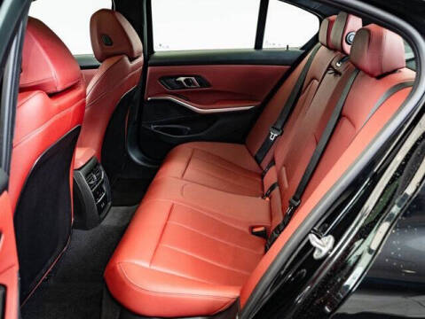 2025 BMW 3 Series 330i xDrive