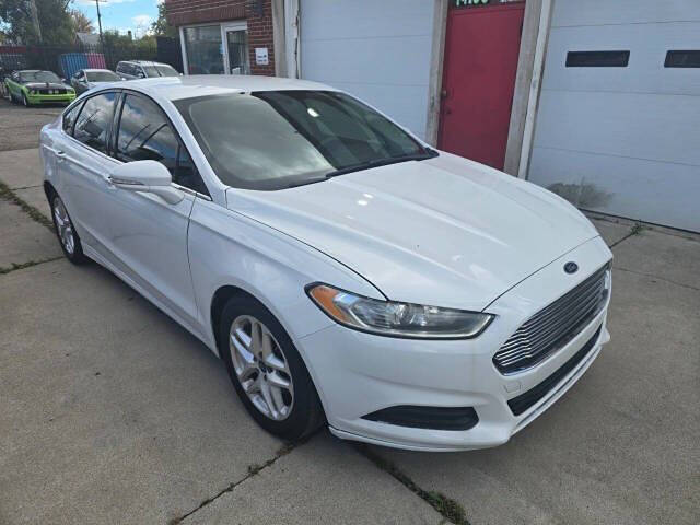 2016 Ford Fusion SE