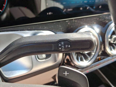 2022 Mercedes-Benz GLB GLB 250 4MATIC