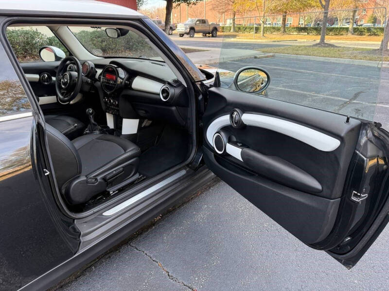 2015 MINI Hardtop 2 Door Cooper